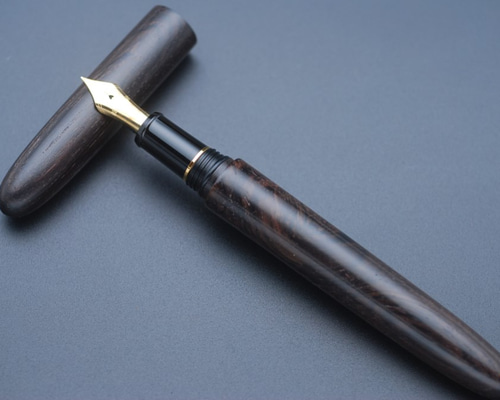 プラチナ万年筆＃3776 センチュリー用銘木軸 【イチイ（一位）】 0_33d9410de91c46a1c62a06f73a1f