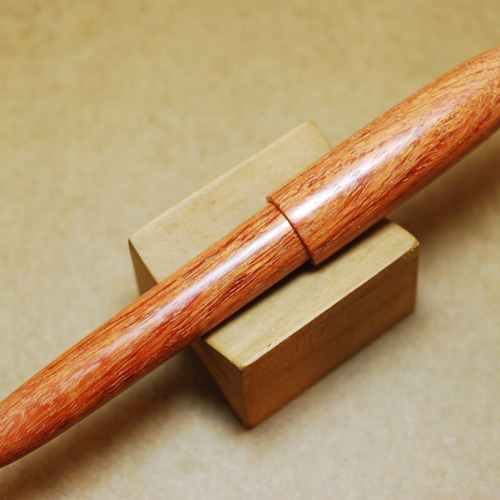 受注製作】セーラー万年筆プロフィット21 用銘木軸 (花梨) ペン・筆記