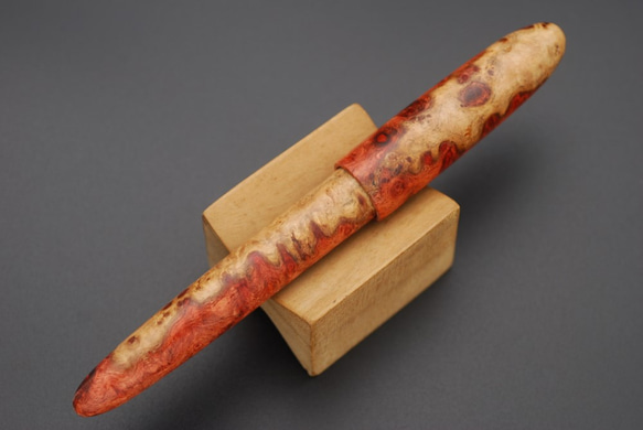 受注製作】プラチナ万年筆＃3776 センチュリー用銘木軸 花梨瘤材 ペン