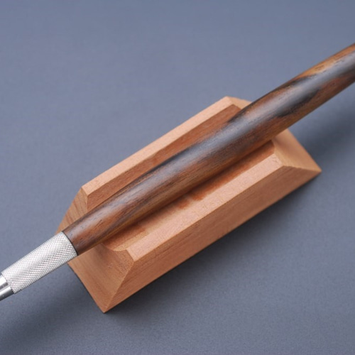 銘木芯ホルダー（2mm） 【黒柿】孔雀杢 II ペン・筆記用具 FongLai