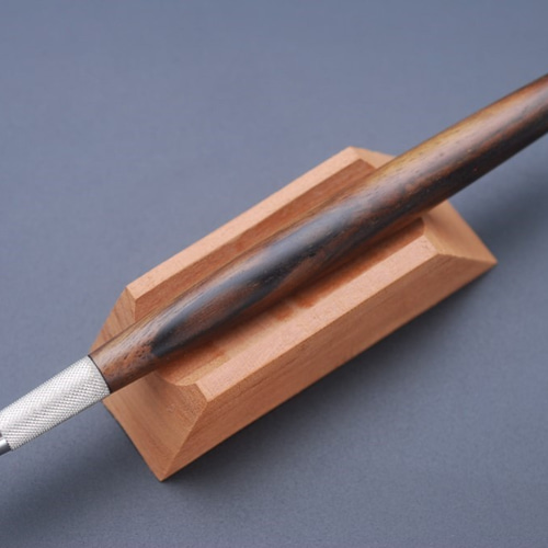 銘木芯ホルダー（2mm） 【黒柿】孔雀杢 II ペン・筆記用具 FongLai