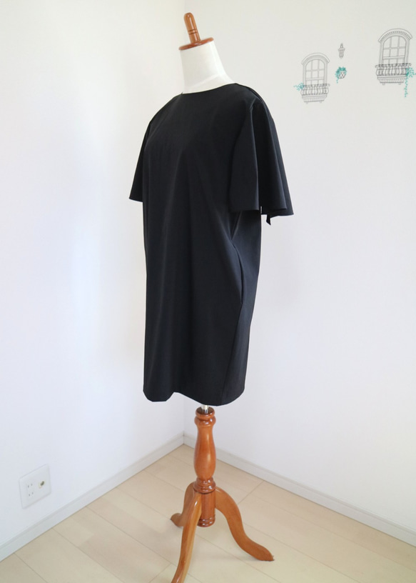 新品【黑色】斗篷袖繭形輪廓連口袋連身裙★ 第3張的照片
