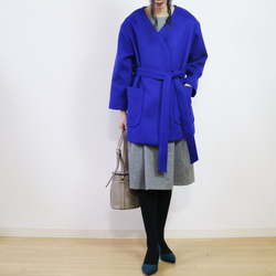 新款【寶藍色】羊毛材質無領腰帶大衣★ 第3張的照片