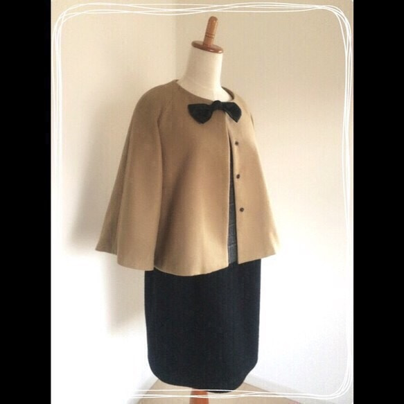 秋冬季【駝色】羊毛內襯A字短版大衣❤︎ 第3張的照片