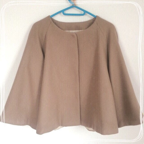 秋冬季【駝色】羊毛內襯A字短版大衣❤︎ 第5張的照片