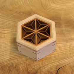 六角組子蓋小箱 2枚目の画像