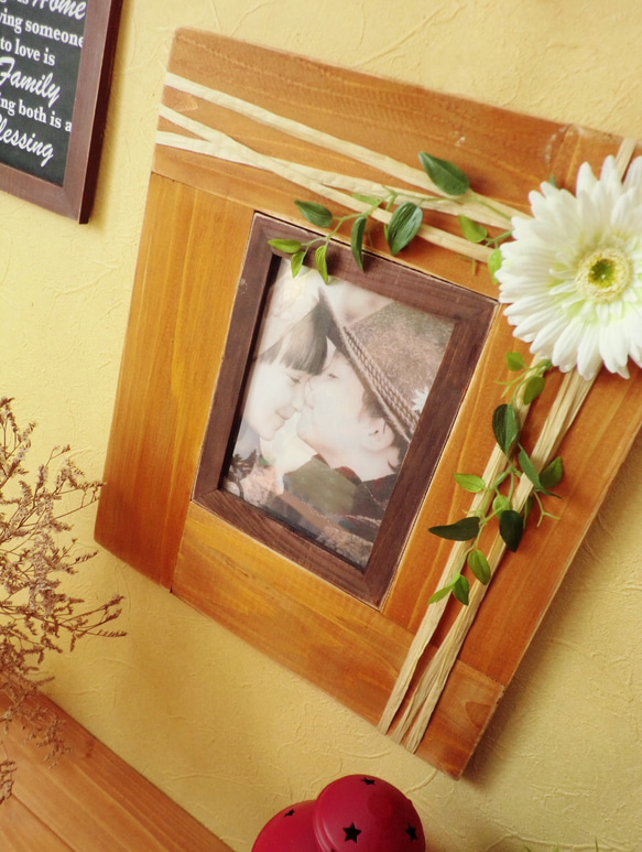 お花付き/木製壁掛けフォトフレーム/RO (38×33cm) 3枚目の画像