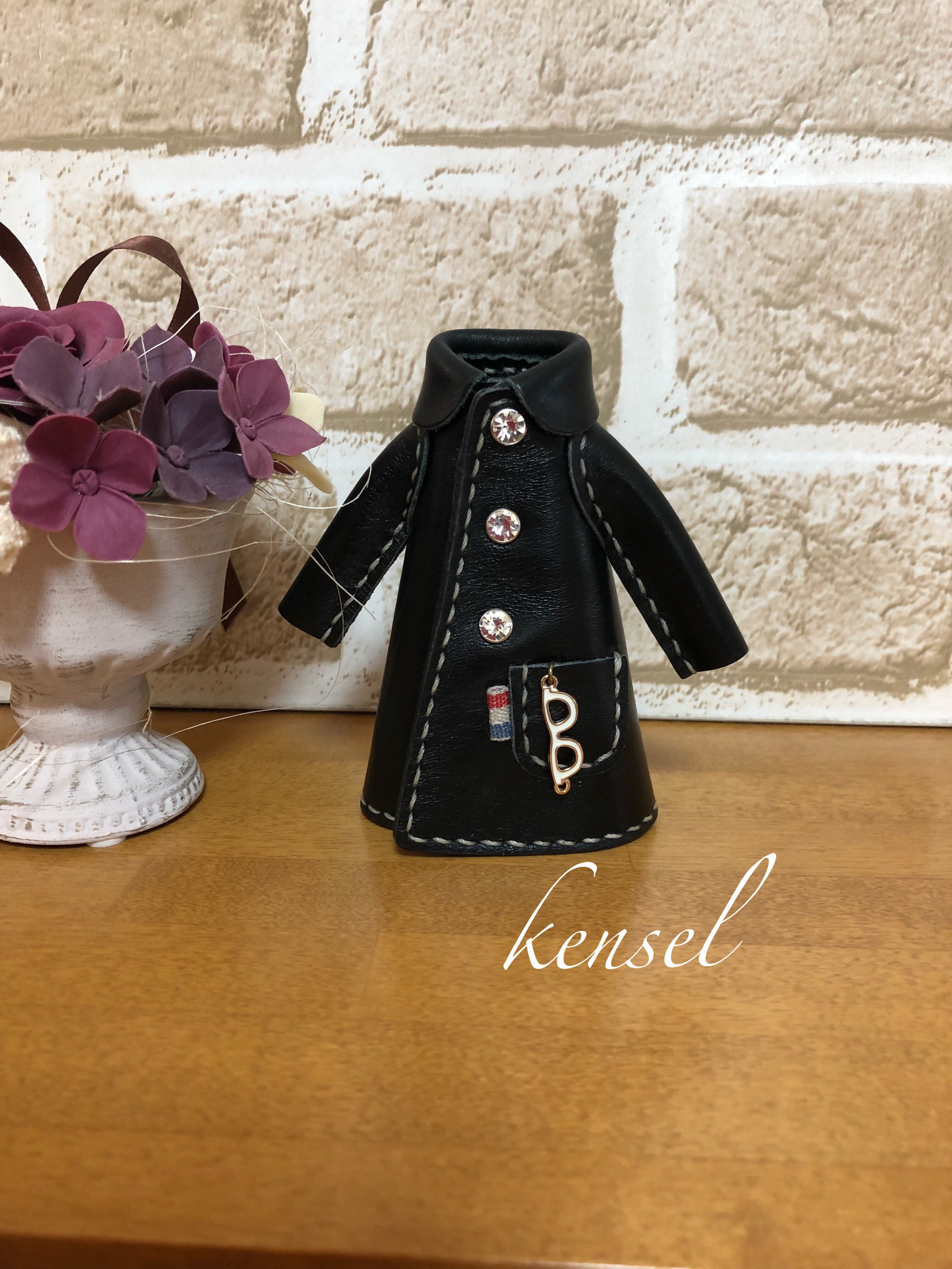 本革の可愛いコート型キーケース ブラック キーケース kensel 本革の可愛いコート型キーケース ブラック キーケース kensel