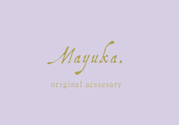 ふたつのパールキャッチとひと粒ビジューのピアス（ﾎﾜｲﾄｵﾊﾟｰﾙ） 4枚目の画像