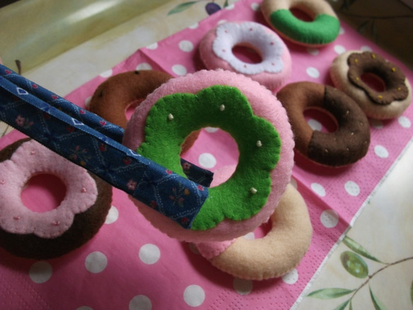 受注制作*フェルトままごと ドーナツやさん トング付き おもちゃ・人形