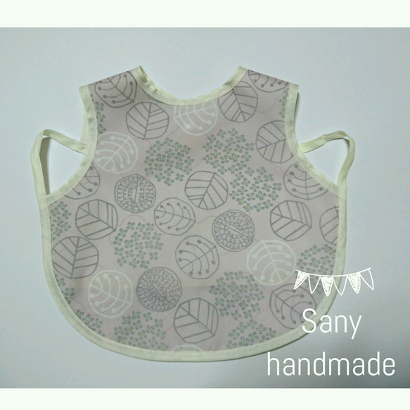 【洗濯可】お食事スタイ  アジサイ桃  Sany handmade 2枚目の画像