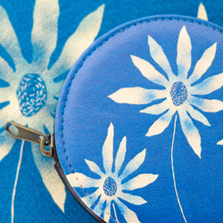 花のある毎日　青　小さなポーチ　-- コインケース 小物入れ 秋 -- 3枚目の画像