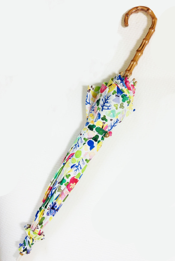 【受注生産】水彩画の日傘「雨の日のおさんぽ」 5枚目の画像