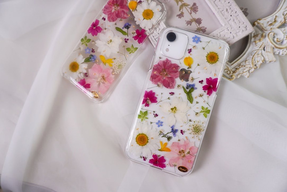 【本物のお花】押し花スマホケース(小花0814）【全機種オーダー可能】 4枚目の画像