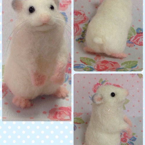オーダー受付中　羊毛フェルト オーダー受付中】羊毛フェルト 動物 犬 猫 など ストラップ