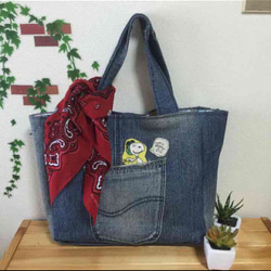 ヘンリベンデル タッセルチャーム付 デニム トートバッグ 大容量 予約販売】フラワー刺繍デニムトートバッグ | KISHIKA