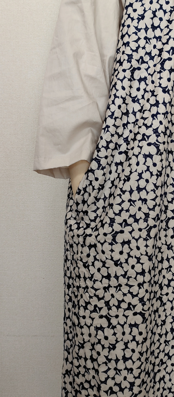 new꙳★*ﾟ 袖ふんわり 総刺繍  ワンピース 両サイドポケットあり 5枚目の画像