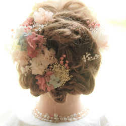 成人式 髪飾り 小花とカスミソウのヘッドドレス　　ドライフラワー　プリザーブドフラワー　結婚式　和装 4枚目の画像