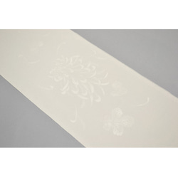 半領“穗香”菊花在白色背景上色為白色 第6張的照片