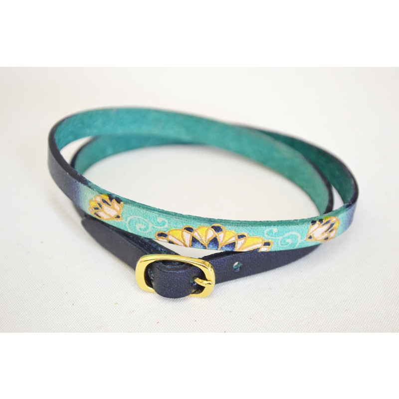 手描友禅染の革バングル「菊唐草」ネイビー