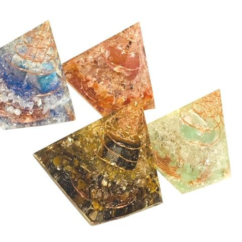 オルゴナイト ピラミッド 四大元素 水 その他アート masamin オルゴナイト ピラミッド 四大元素 水 その他アート masamin