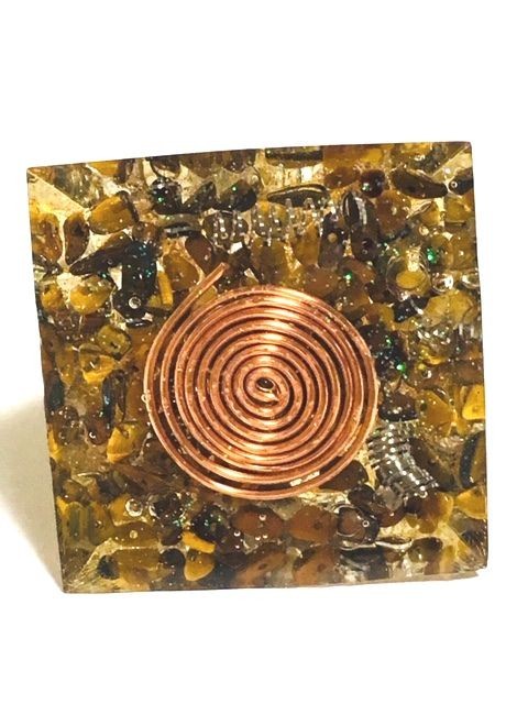 オルゴナイト　ピラミッド　四大元素　土