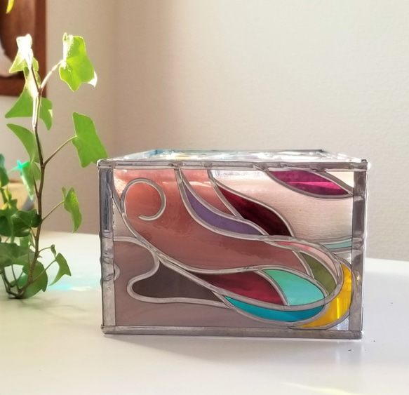 Glass art Tissue case 　 “Fairy Forest” 第10張的照片