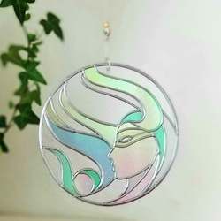 Round ornament "Goddess of light" 第9張的照片