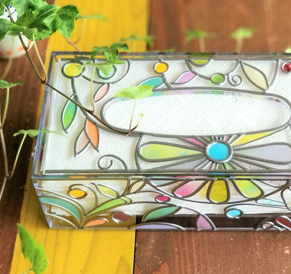 Order: Glass art Tissue case 　 Spring Banquet 第5張的照片