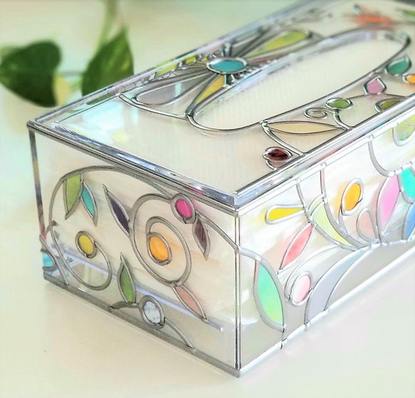 Order: Glass art Tissue case 　 Spring Banquet 第8張的照片