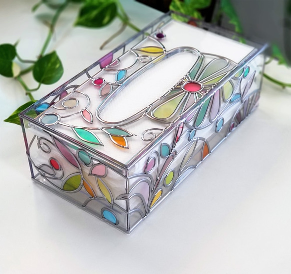 Order: Glass art Tissue case 　 Spring Banquet 第3張的照片