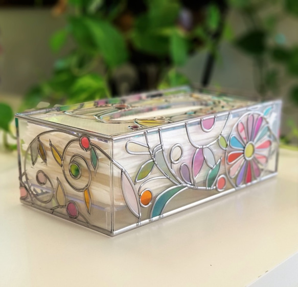 Order: Glass art Tissue case 　 Spring Banquet 第5張的照片