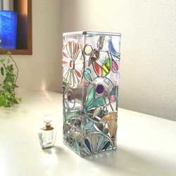 訂單：「花蔓藤花紋」方形玻璃花瓶 第5張的照片