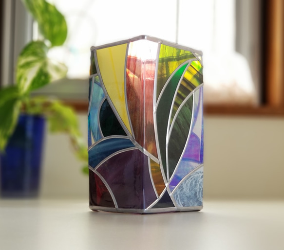 Glass Vase Rectangle “Tinker Bell Forest” 第2張的照片