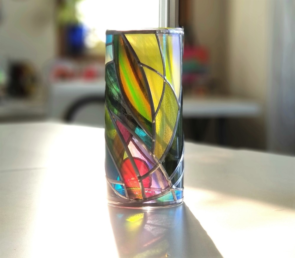 『やんばるの森～誕生』　ガラスラウンド型花瓶