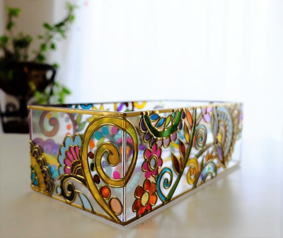 Glass art Tissue case 『Flower Arabesque』 第2張的照片