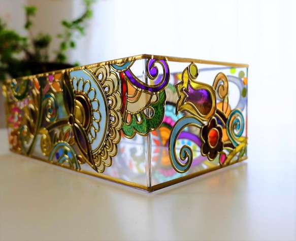 Glass art Tissue case 『Flower Arabesque』 第3張的照片