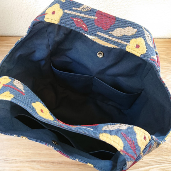 【値下げ！】ゴブラン織りのトートバッグ（オータムフラワー） 7枚目の画像