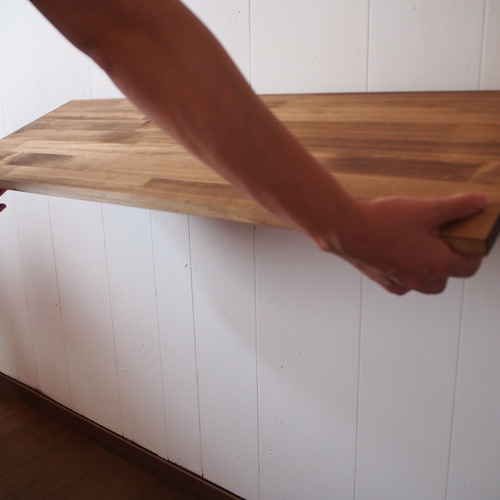 56.壁付け折りたたみテーブル90×30 テーブル/カウンター/アイアン 机