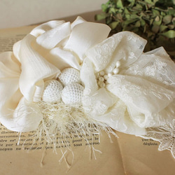 シルクのお花とニット玉のヘッドドレス【wedding】 6枚目の画像
