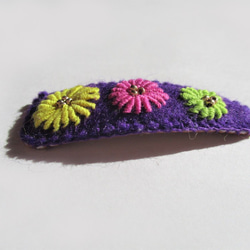 お花刺繍スリーピン（紫） 3枚目の画像