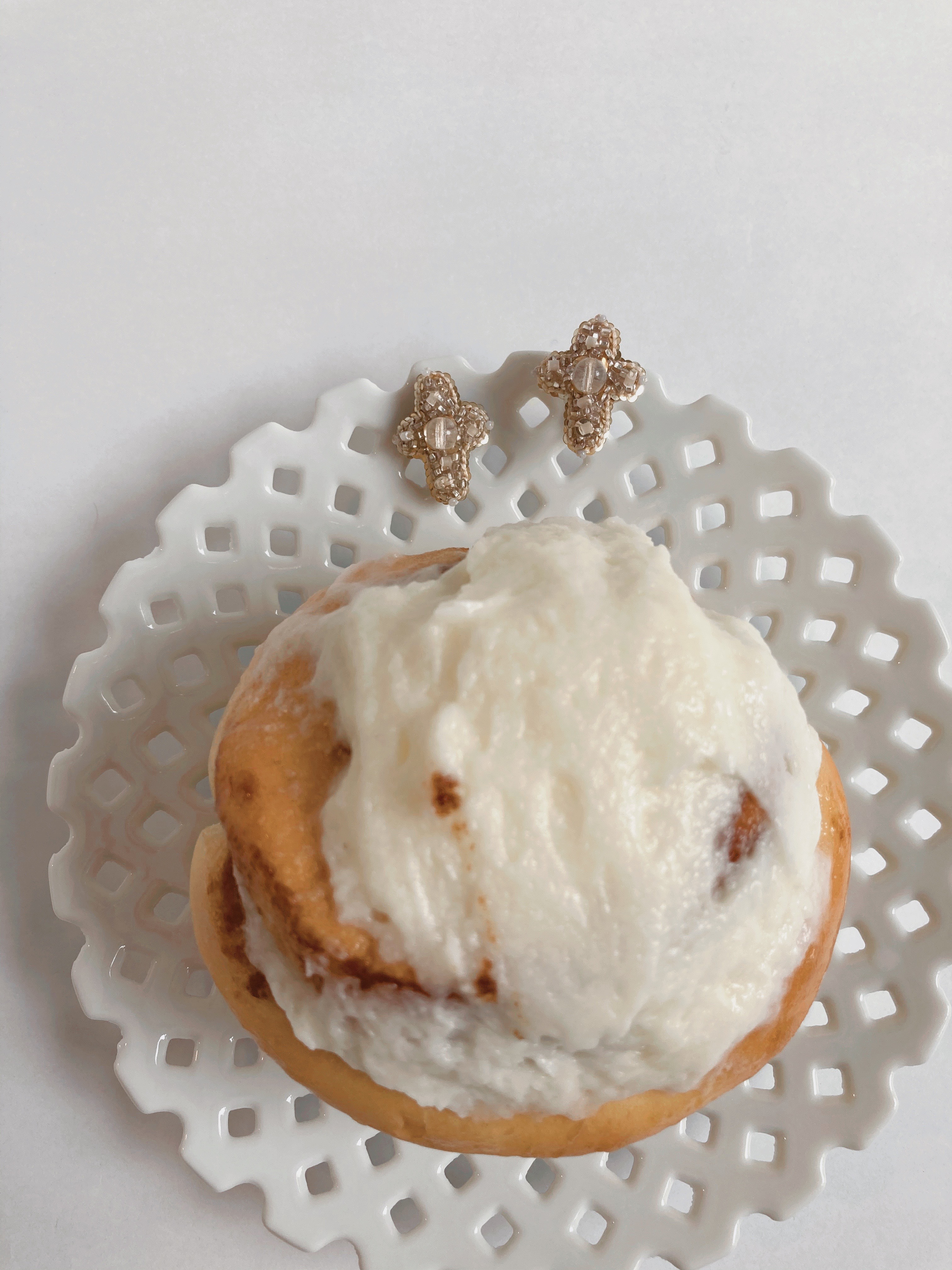 embroidery cross （M）