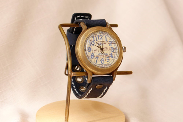 手作り腕時計　Via Latina(レトロ楽譜文字盤 & Navy Blue) 2枚目の画像