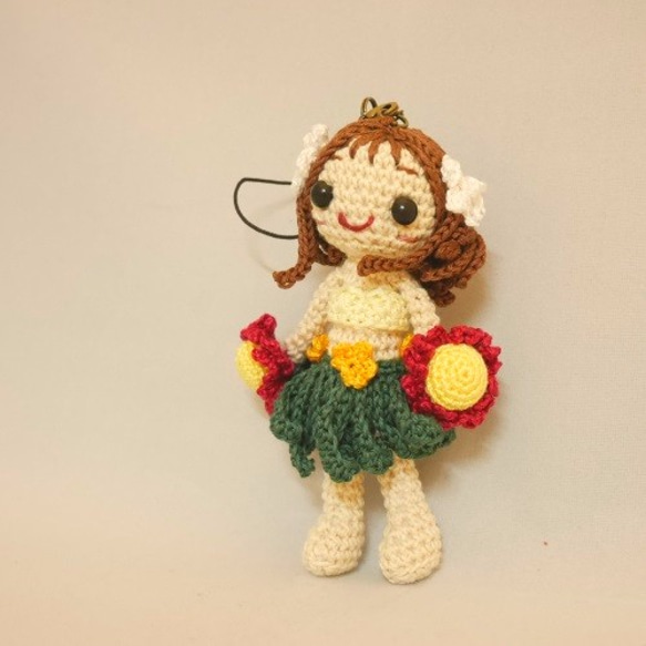 ヒトガタあみぐるみ】Crochetdoll*フラガール（ストラップ