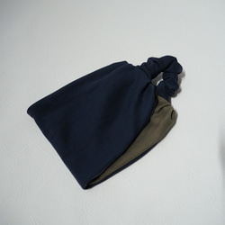 Babushka Style Hair Turban ☆ Soft Knit Navy x Khaki 第2張的照片