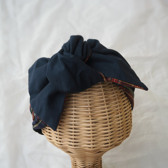 “Creema 限量秋季幸運包”木柄包和 2way 頭巾套裝 ☆ 格紋紅 x 海軍藍 第4張的照片
