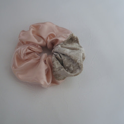 Scrunchie ☆ Velor x Tulle Satin Pink 第2張的照片