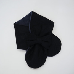 雙面絲帶圍巾 ☆ 黑色 x 海軍藍女士尺寸 第3張的照片