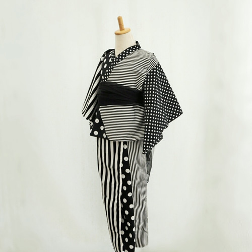 浴衣 白黒 ストライプ ボーダー 大人 浴衣 白黒 ストライプ ボーダー 大人 浴衣(セパレート) ＆ 帯set