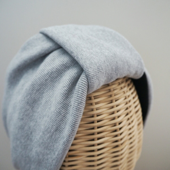 頭髮頭巾（循環）☆淺灰色×黑色 第5張的照片